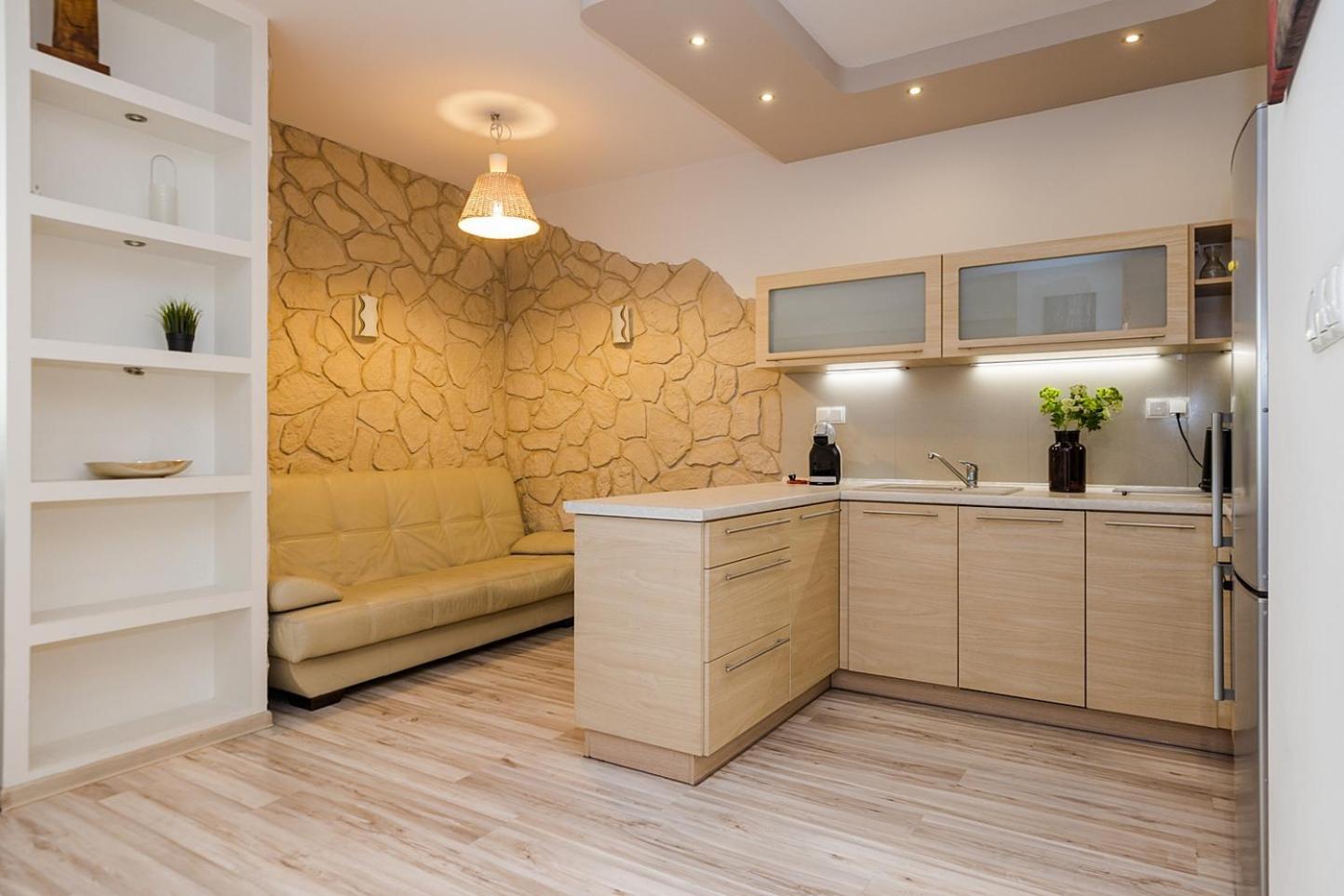 Superior Panska, 2 Rooms, 1 Bedroom, Metro! 24h Reception! *